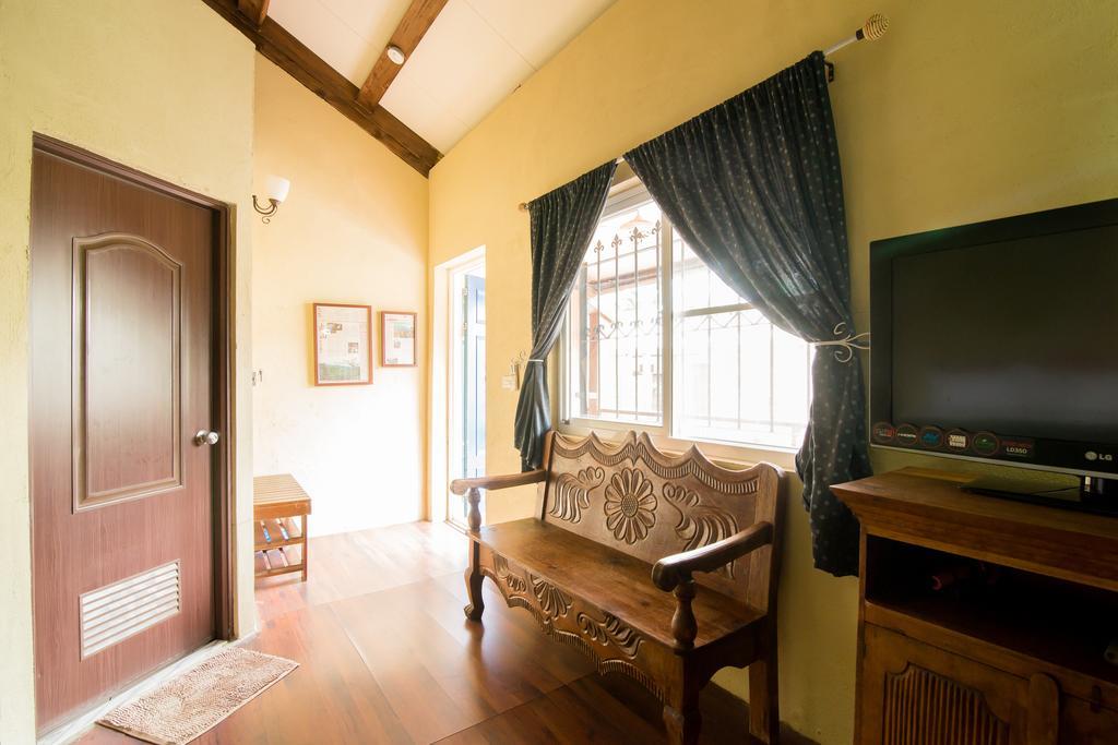Monet Garden Coffee Farm Apartment Chinan Room photo